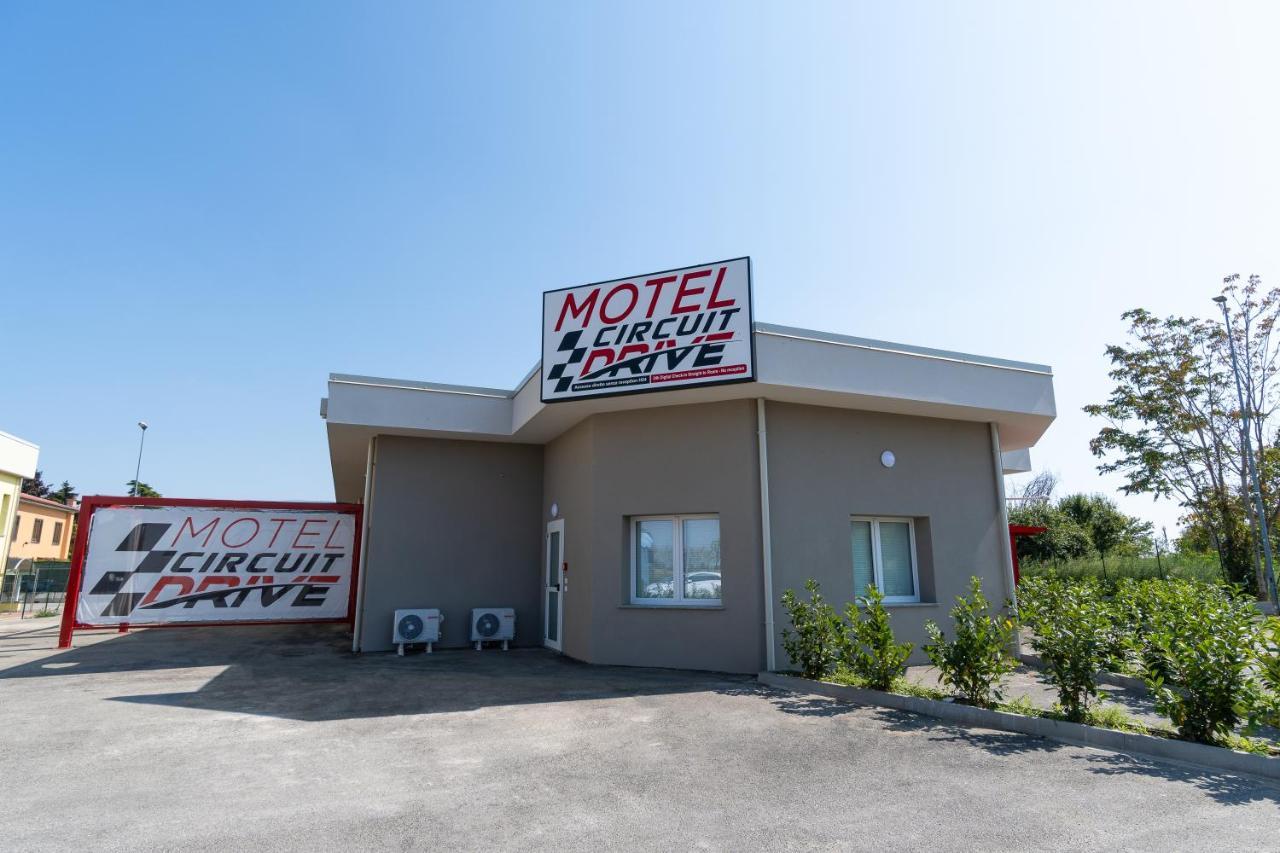Circuit Drive Motel